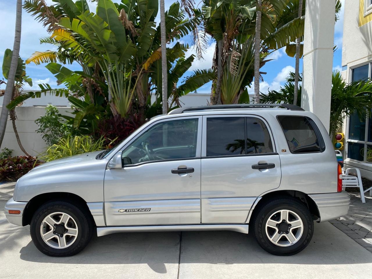 2003 Chevrolet Tracker LT LOW MILES 45,920 1 OWNER Pompano Beach FL
