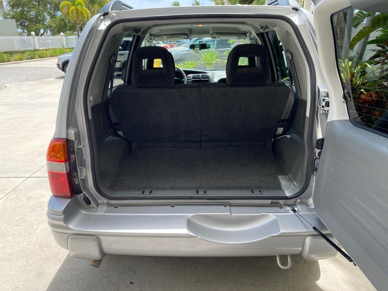 2003 Chevrolet Tracker LT LOW MILES 45,920 1 OWNER Pompano Beach FL