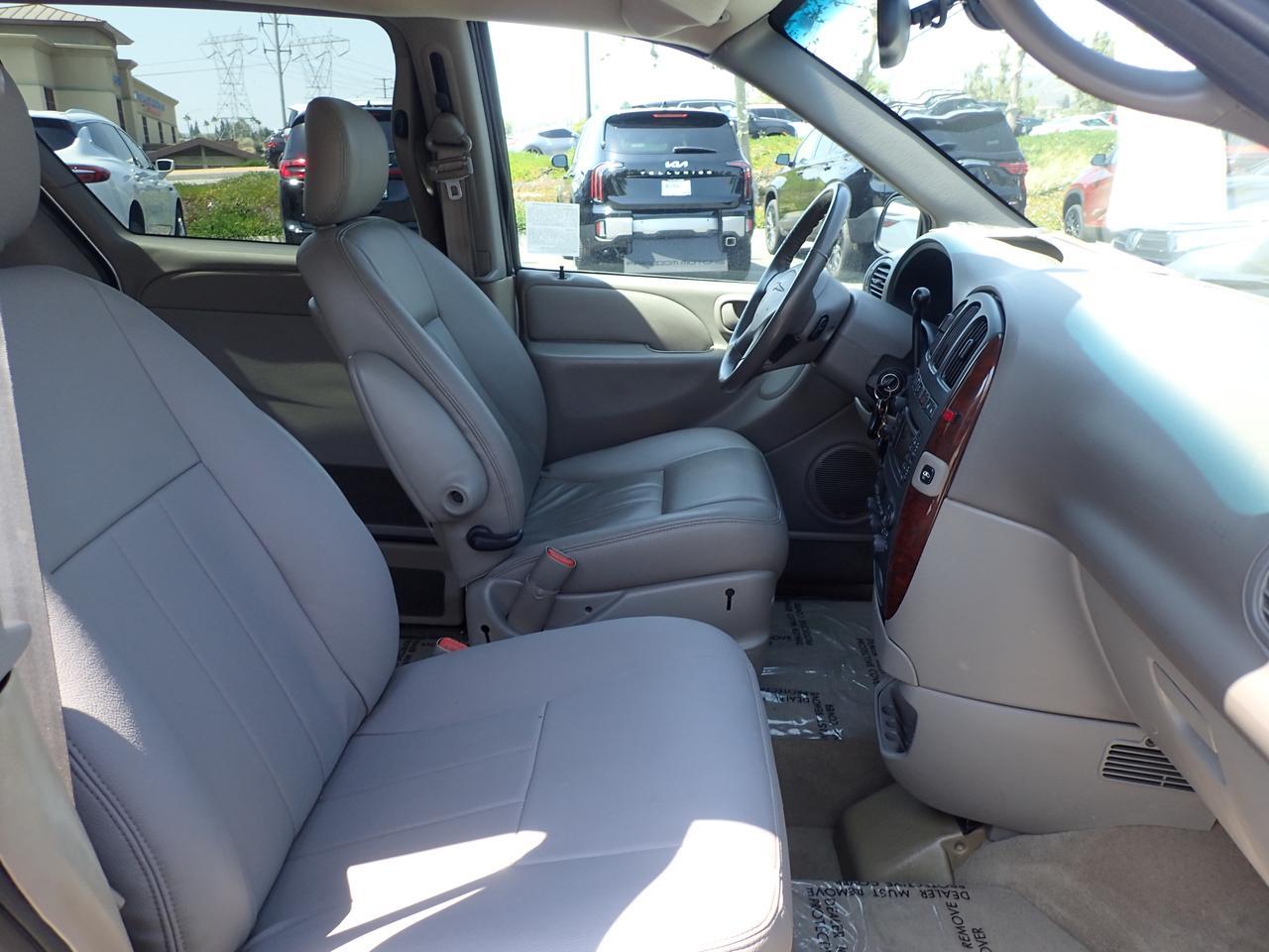 2003 Chrysler Town & Country LXi Anaheim CA