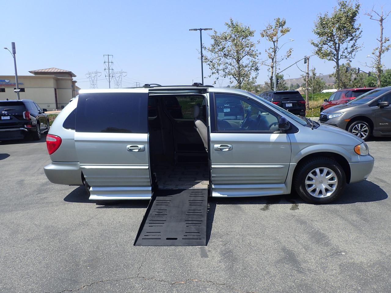 2003 Chrysler Town & Country LXi Anaheim CA