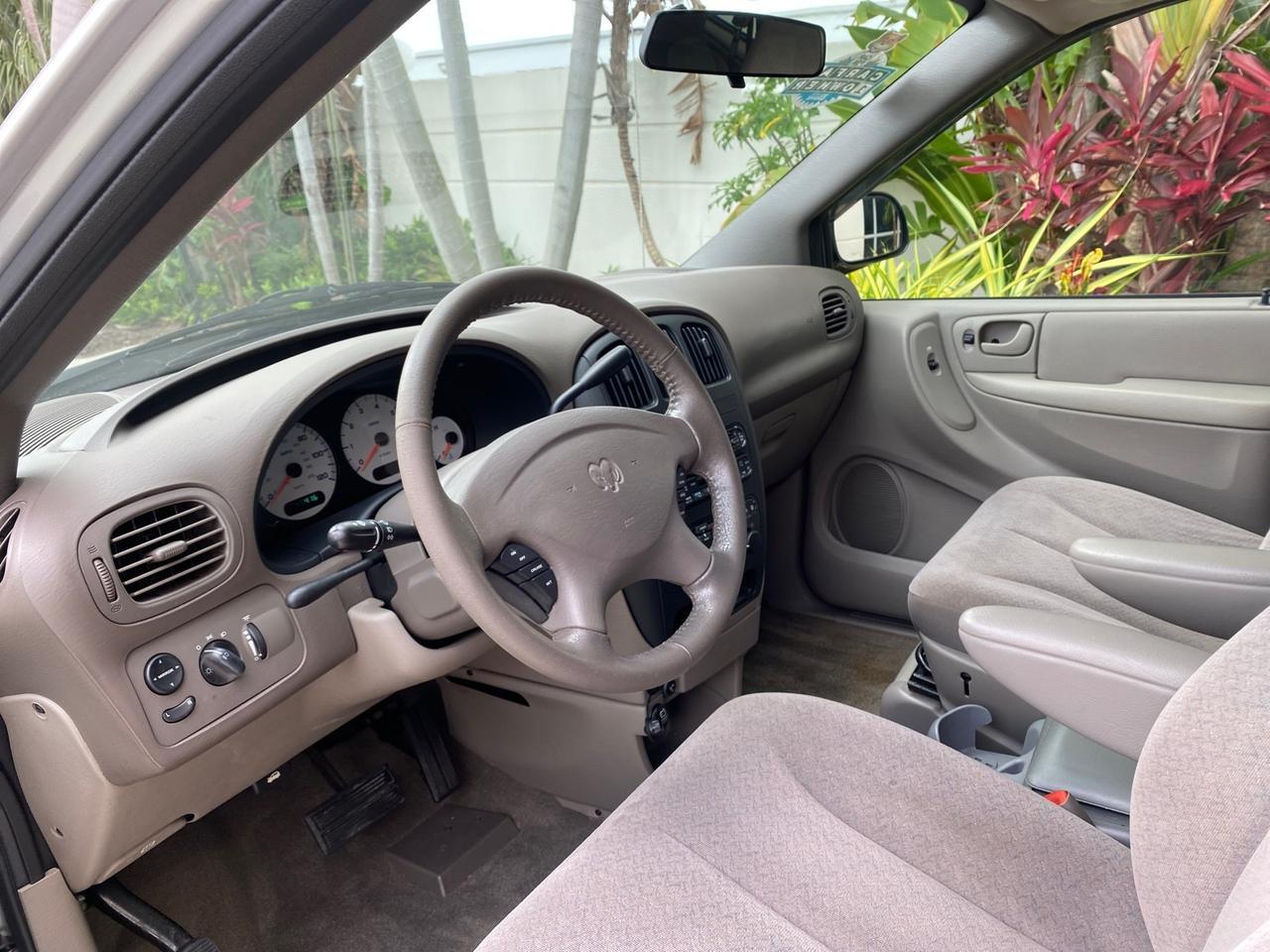 2003 Dodge Caravan Sport LOW MILES 45,416 1 OWNER Pompano Beach FL
