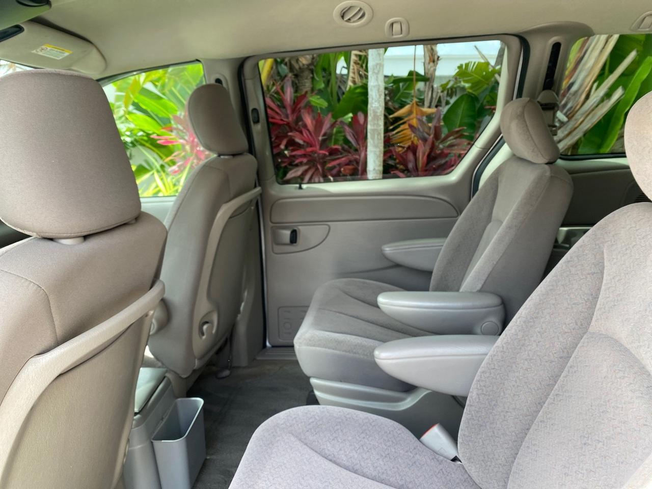 2003 Dodge Caravan Sport LOW MILES 45,416 1 OWNER Pompano Beach FL