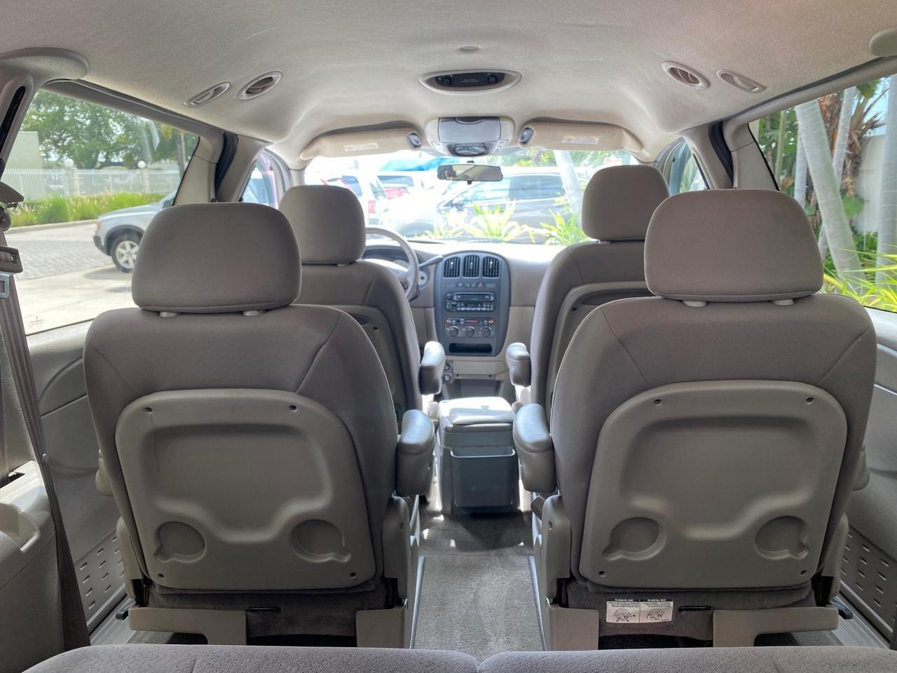 2003 Dodge Caravan Sport LOW MILES 45,416 1 OWNER Pompano Beach FL