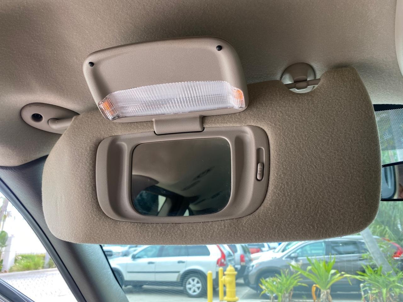 2003 Dodge Caravan Sport LOW MILES 45,416 1 OWNER Pompano Beach FL