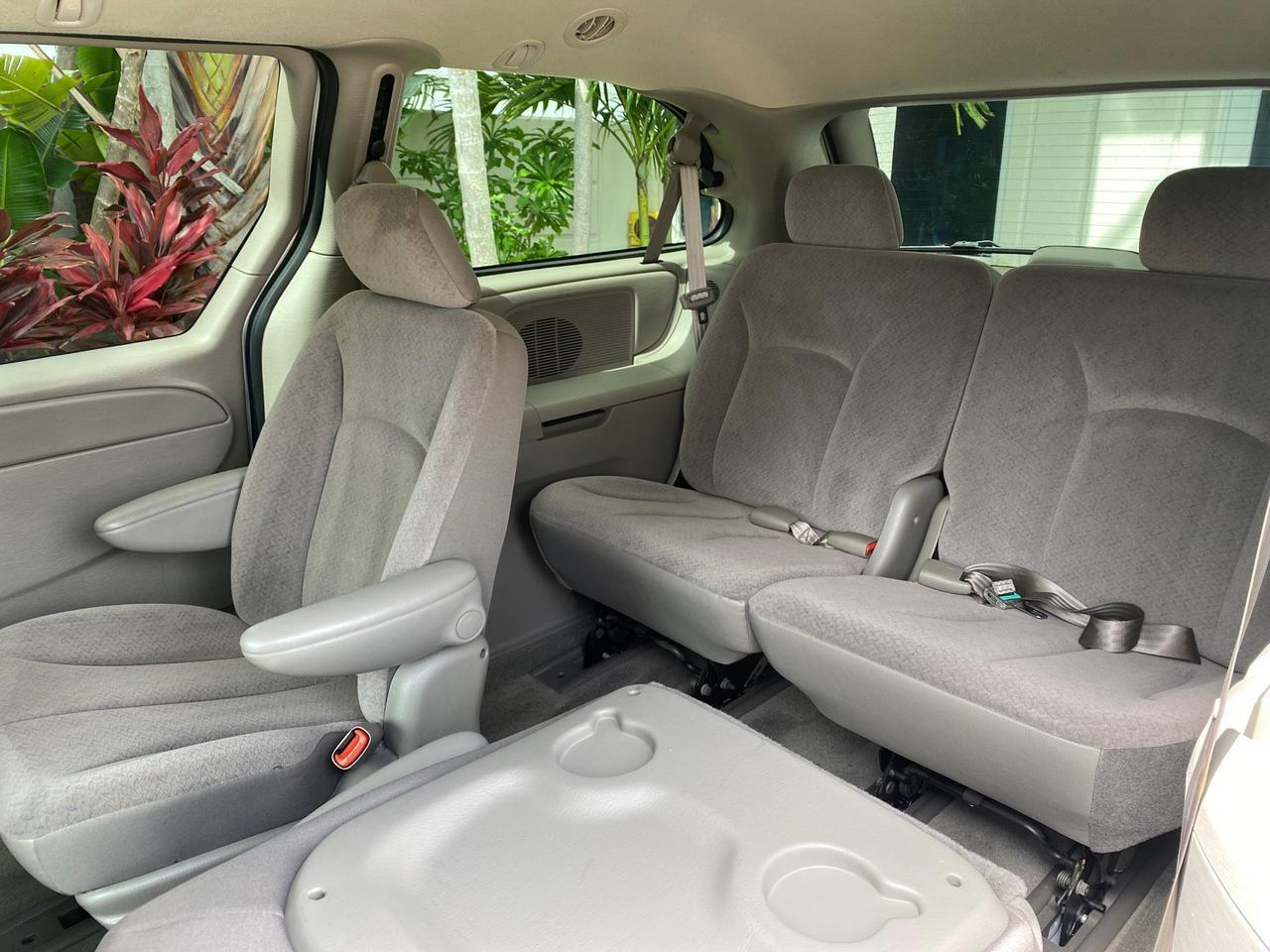2003 Dodge Caravan Sport LOW MILES 45,416 1 OWNER Pompano Beach FL