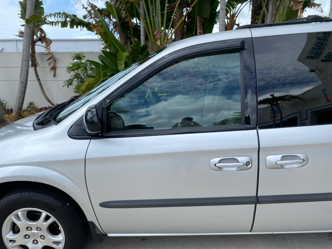 2003 Dodge Caravan Sport LOW MILES 45,416 1 OWNER Pompano Beach FL