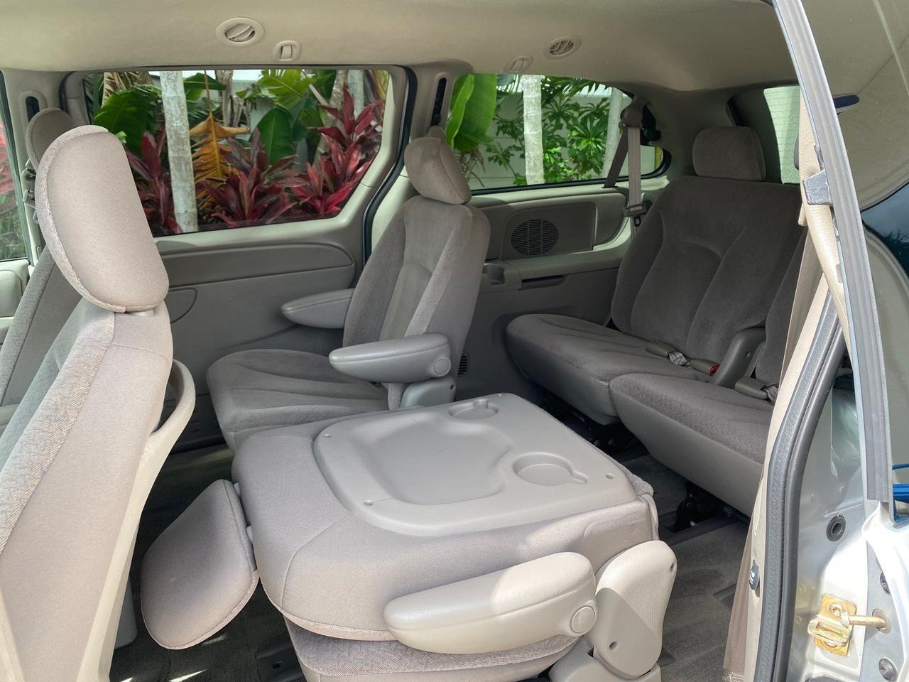 2003 Dodge Caravan Sport LOW MILES 45,416 1 OWNER Pompano Beach FL
