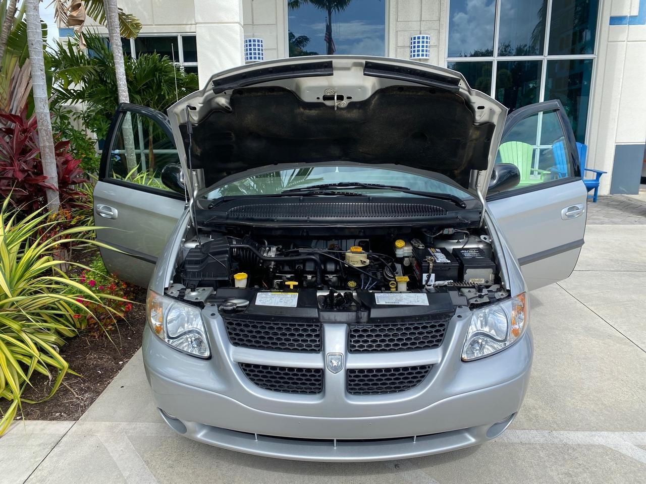 2003 Dodge Caravan Sport LOW MILES 45,416 1 OWNER Pompano Beach FL