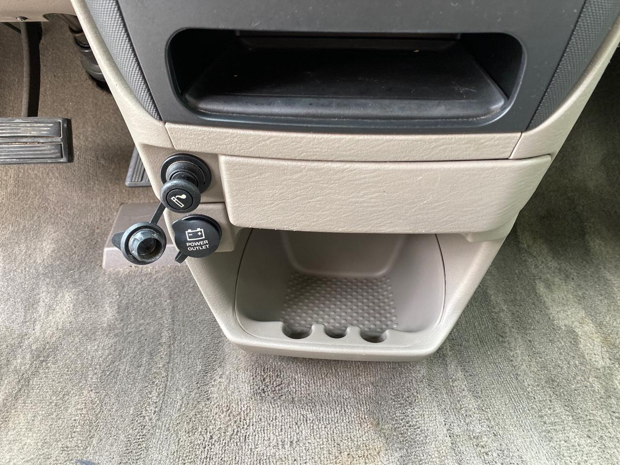 2003 Dodge Caravan Sport LOW MILES 45,416 1 OWNER Pompano Beach FL