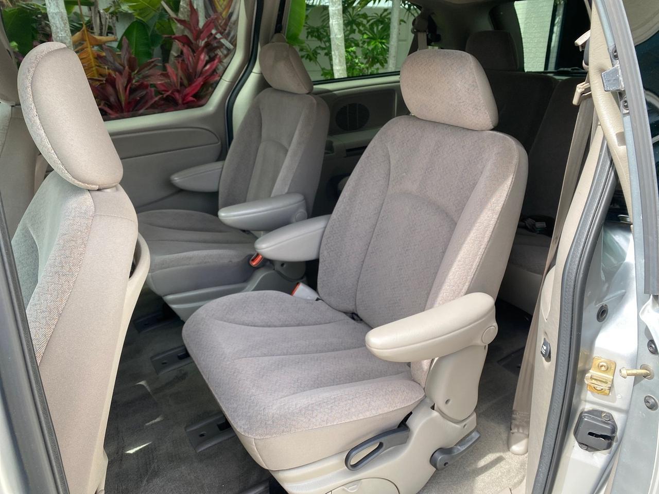 2003 Dodge Caravan Sport LOW MILES 45,416 1 OWNER Pompano Beach FL