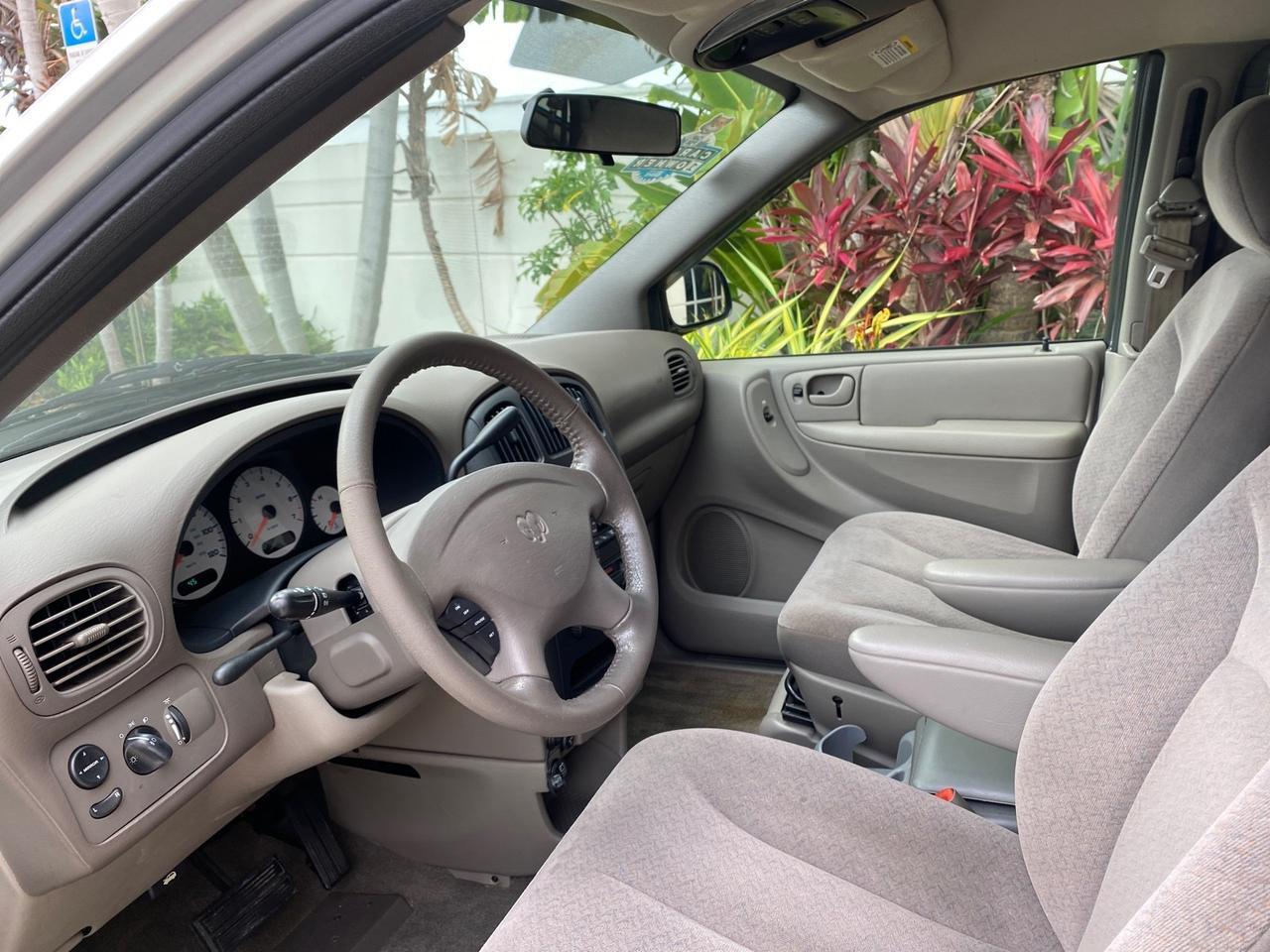 2003 Dodge Caravan Sport LOW MILES 45,416 1 OWNER Pompano Beach FL