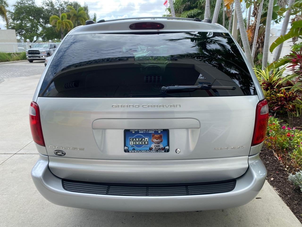 2003 Dodge Caravan Sport LOW MILES 45,416 1 OWNER Pompano Beach FL