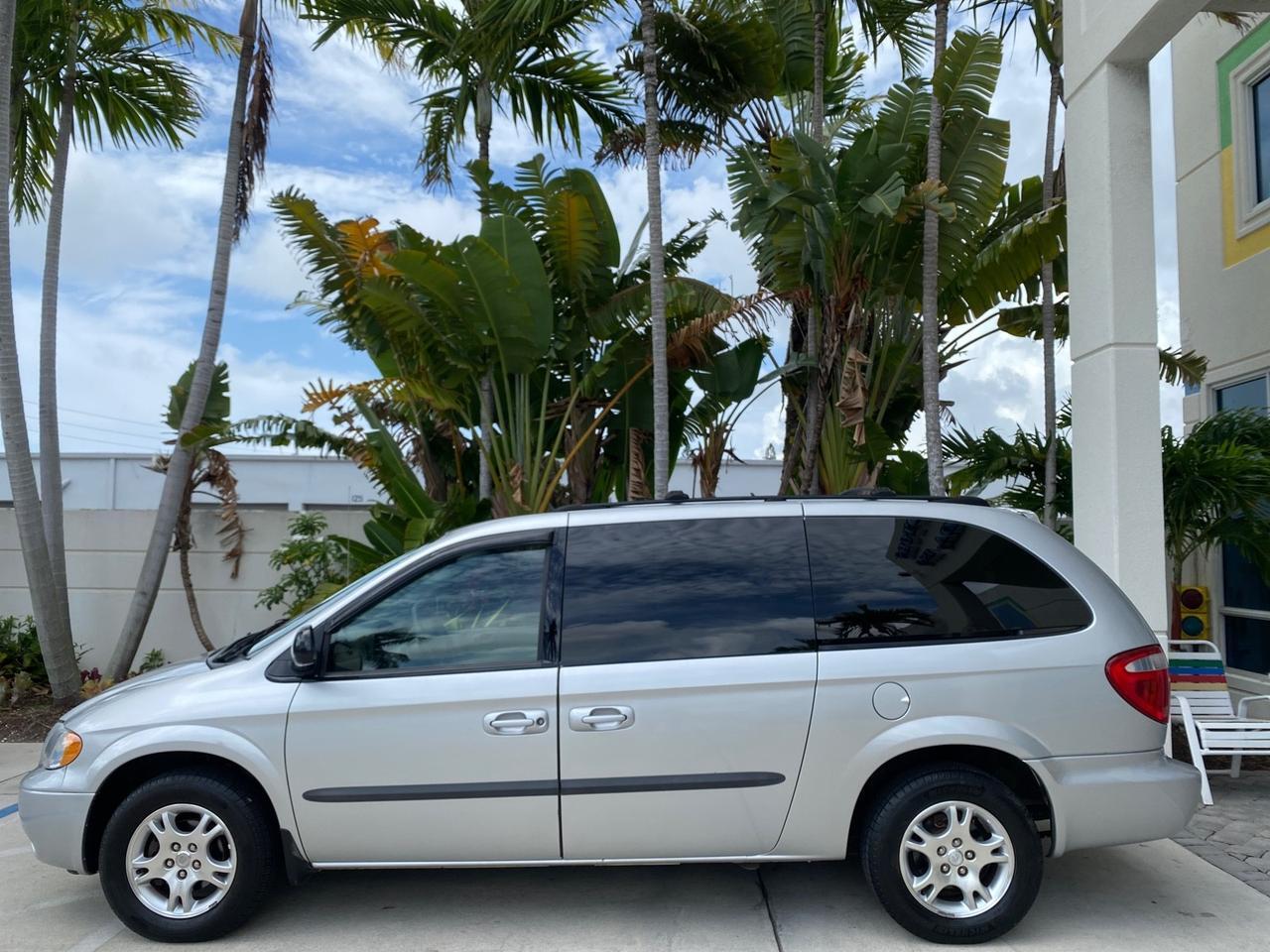 2003 Dodge Caravan Sport LOW MILES 45,416 1 OWNER Pompano Beach FL