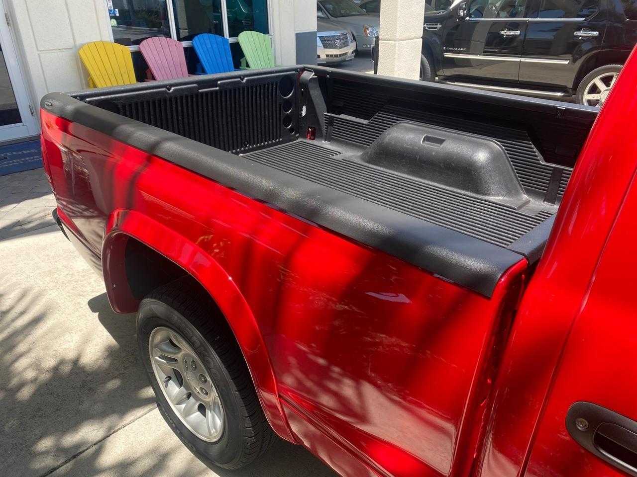 2003 Dodge Dakota SXT FL OWNER LOW MILES 43,924 5 SPD Pompano Beach FL