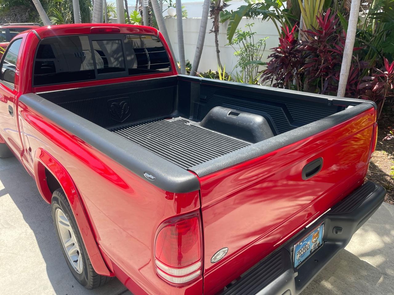 2003 Dodge Dakota SXT FL OWNER LOW MILES 43,924 5 SPD Pompano Beach FL