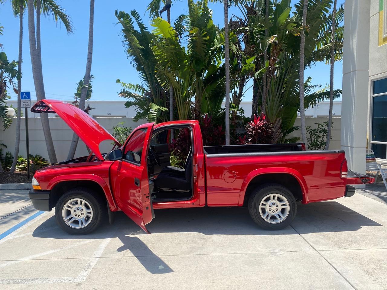 2003 Dodge Dakota SXT FL OWNER LOW MILES 43,924 5 SPD Pompano Beach FL