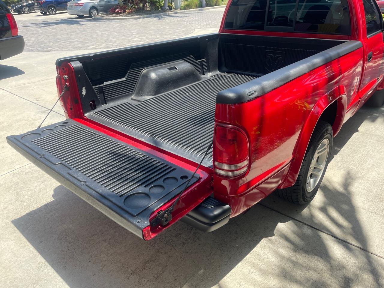 2003 Dodge Dakota SXT FL OWNER LOW MILES 43,924 5 SPD Pompano Beach FL