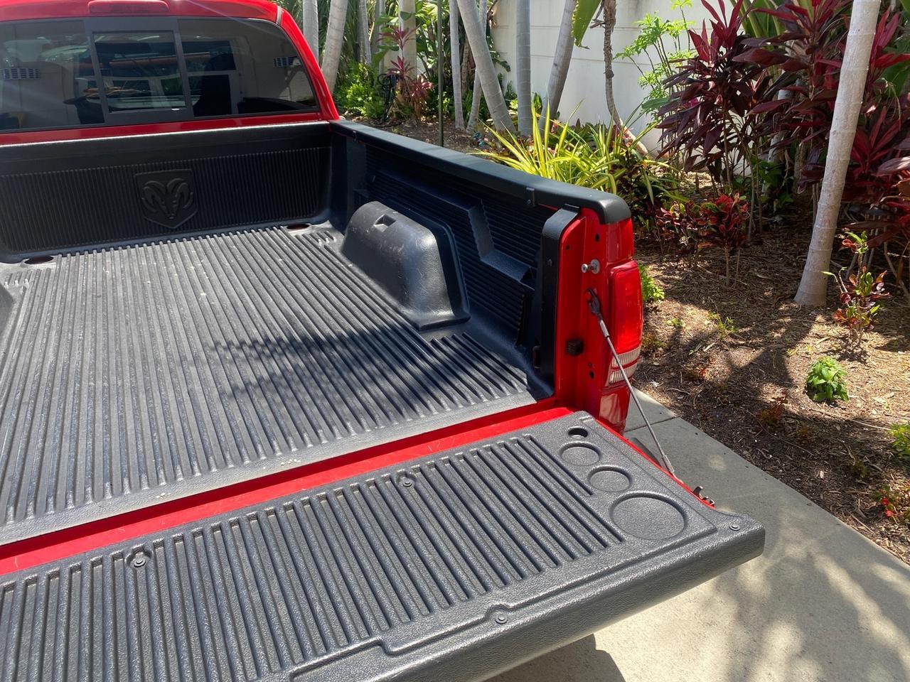2003 Dodge Dakota SXT FL OWNER LOW MILES 43,924 5 SPD Pompano Beach FL