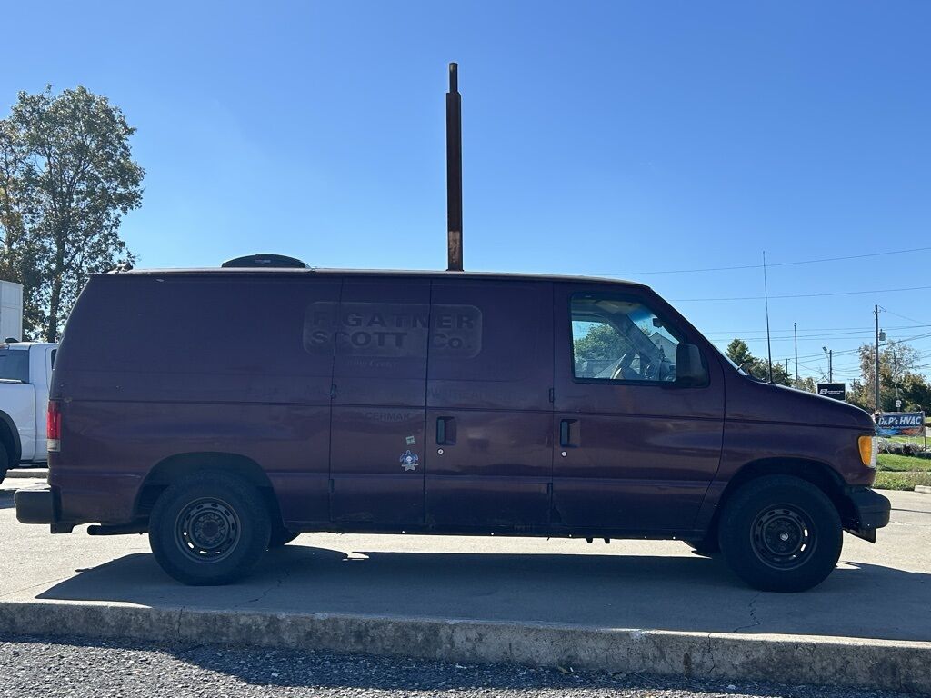 2003 Ford E-150 Commercial Crestwood KY