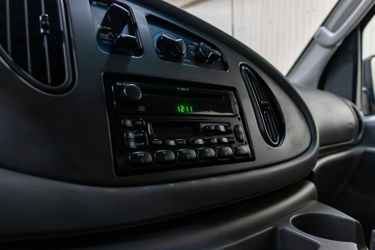 2003 Ford E-350 XLT 15 Passenger Red Deer AB