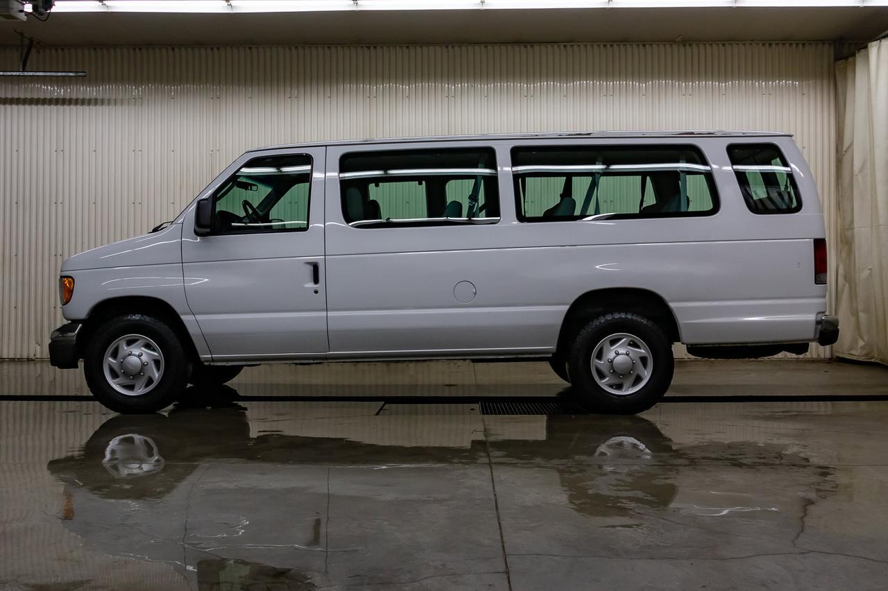 2003 Ford E-350 XLT 15 Passenger Red Deer AB