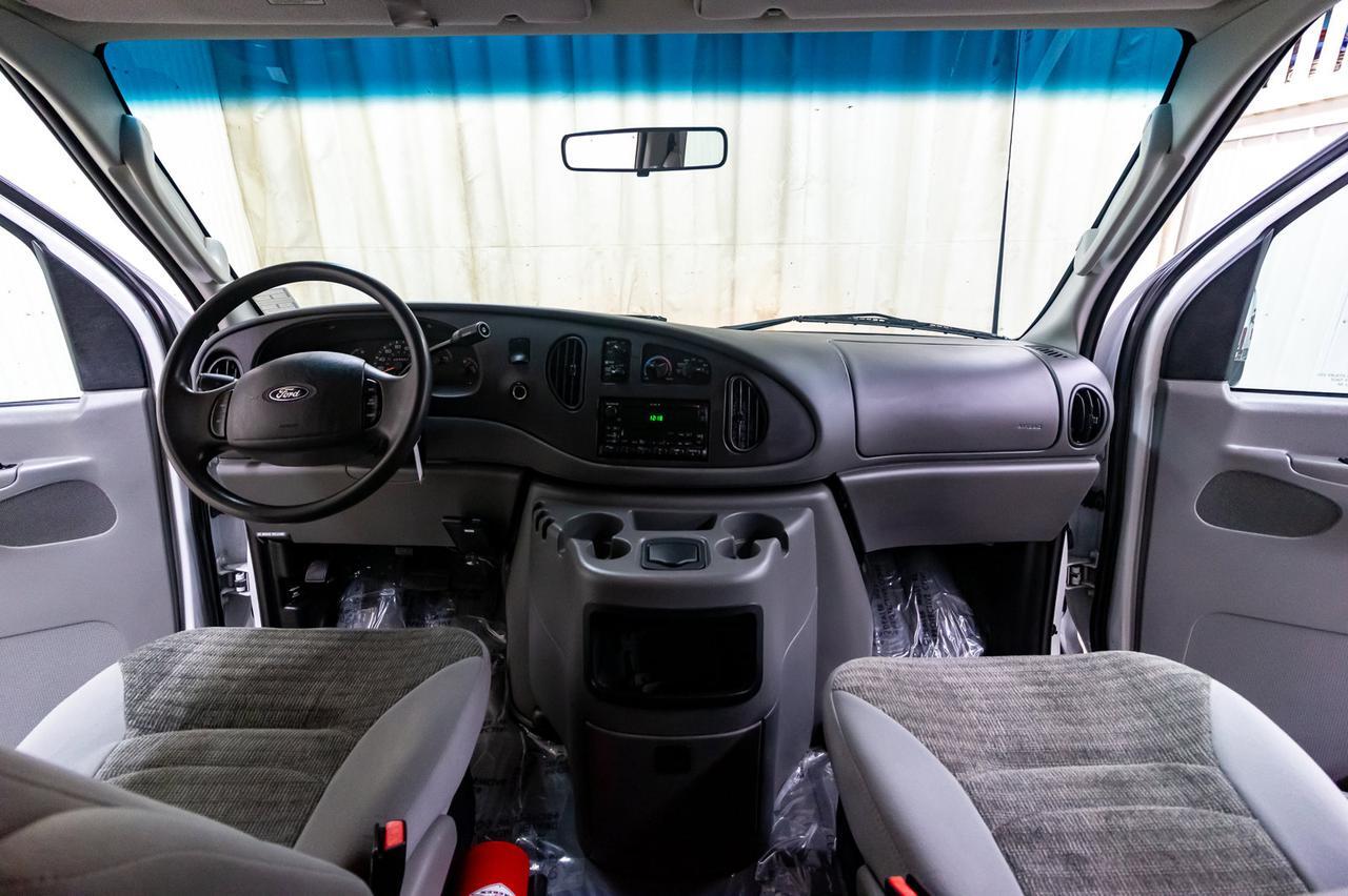 2003 Ford E-350 XLT 15 Passenger Red Deer AB