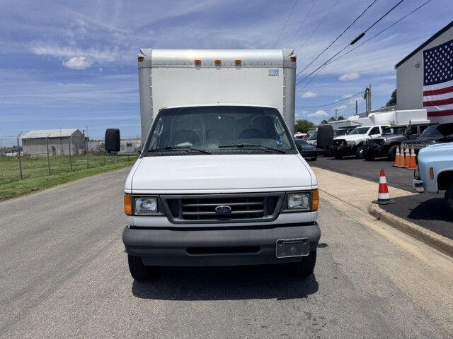 2003 Ford E450 14' Box Truck 7.3 Diesel 64K Miles