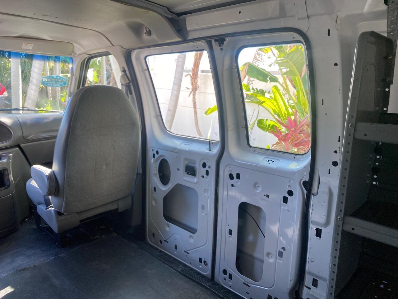 2003 Ford Econoline Cargo Van E 250 SUPER CARGO LOW MILES 67,419 Pompano Beach FL