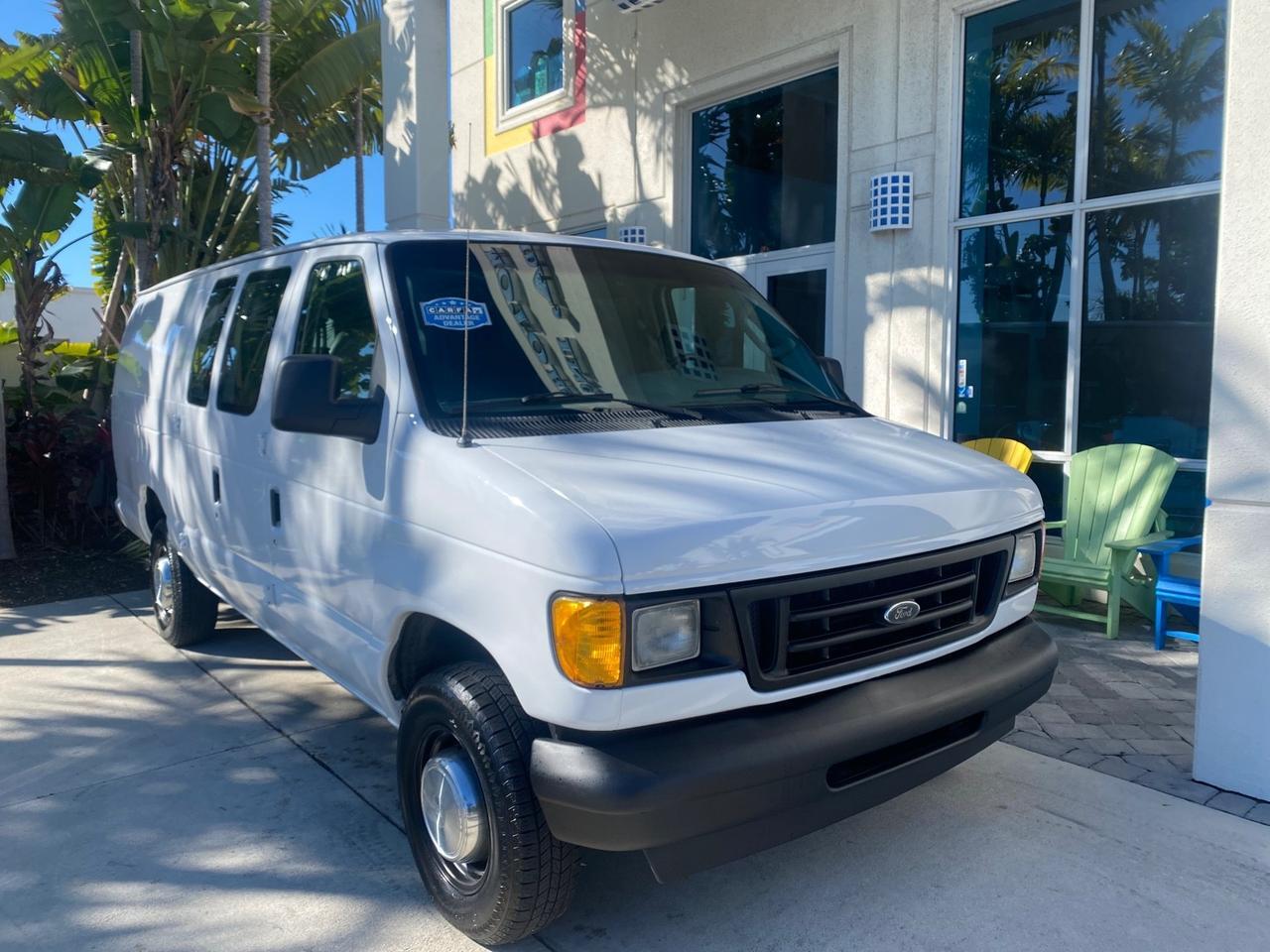 2003 Ford Econoline Cargo Van E 250 SUPER CARGO LOW MILES 67,419
