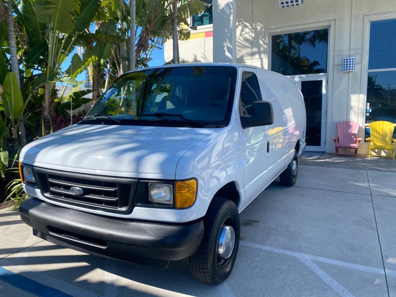 2003 Ford Econoline Cargo Van E 250 SUPER CARGO LOW MILES 67,419 Pompano Beach FL
