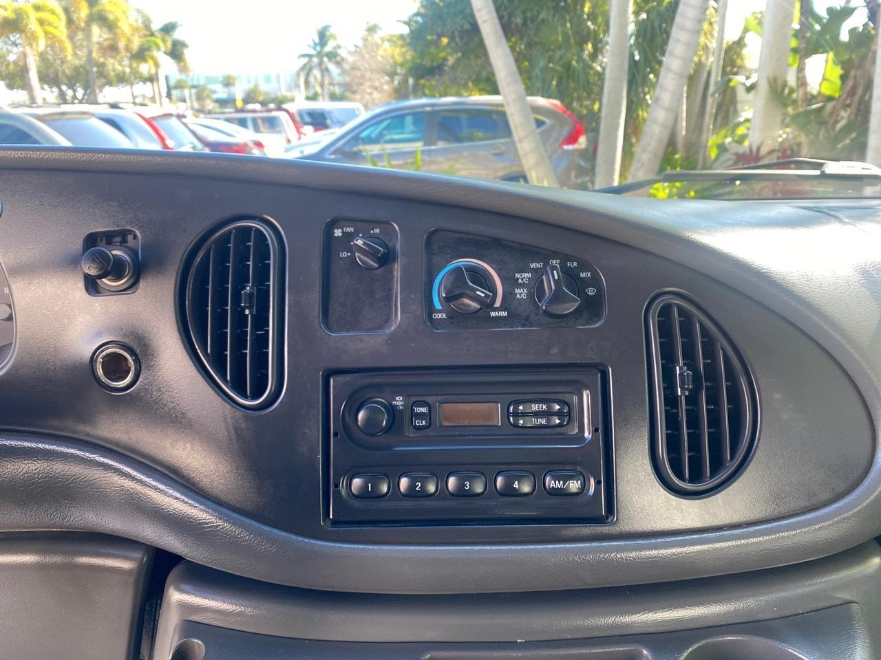 2003 Ford Econoline Cargo Van E 250 SUPER CARGO LOW MILES 67,419 Pompano Beach FL