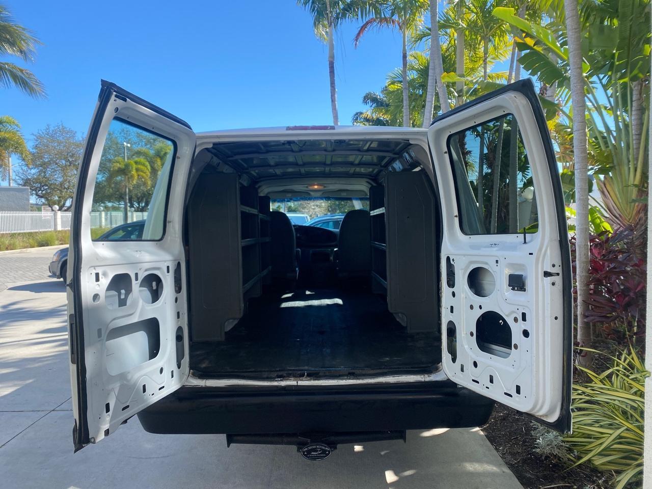 2003 Ford Econoline Cargo Van E 250 SUPER CARGO LOW MILES 67,419 Pompano Beach FL