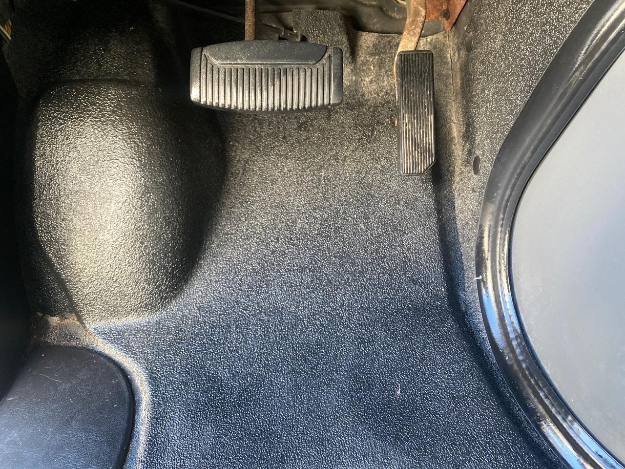 2003 Ford Econoline Cargo Van E 250 SUPER CARGO LOW MILES 67,419 Pompano Beach FL