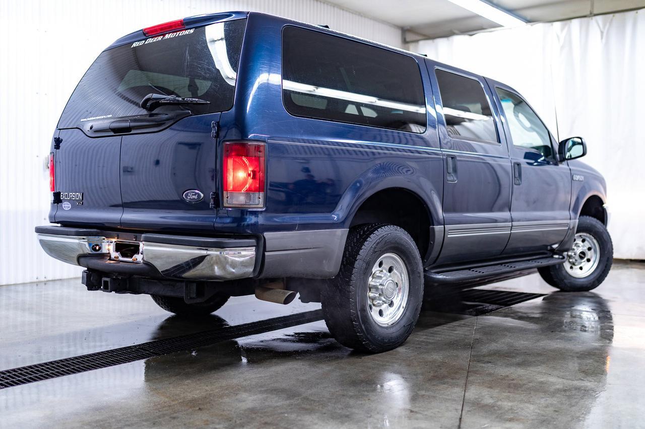 2003 Ford Excursion 4X4 XLT PSeat 3rd Row Red Deer AB