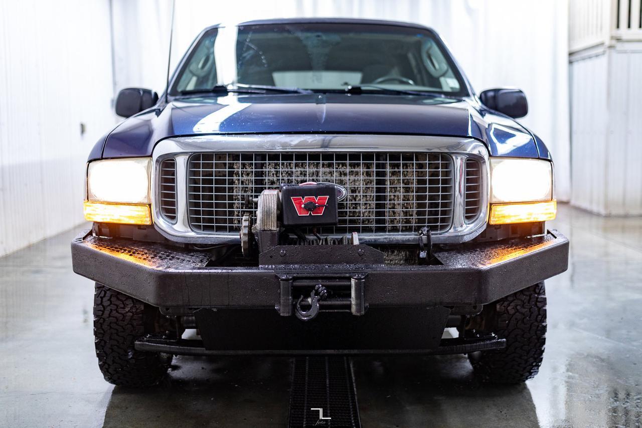2003 Ford Excursion 4x4 XLT PSeat Winch Red Deer AB