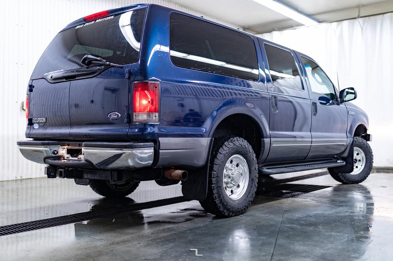 2003 Ford Excursion 4x4 XLT PSeat Winch Red Deer AB