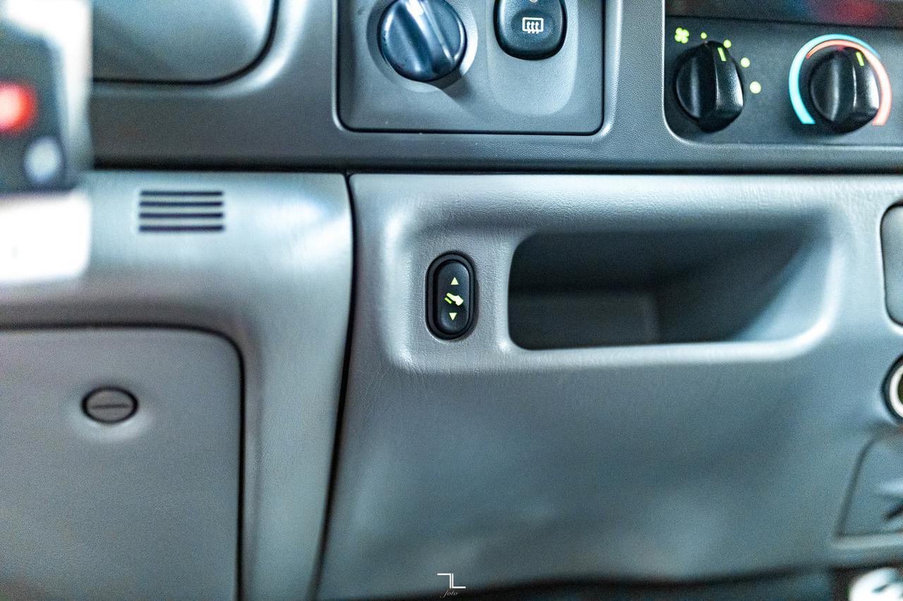 2003 Ford Excursion 4x4 XLT PSeat Winch Red Deer AB