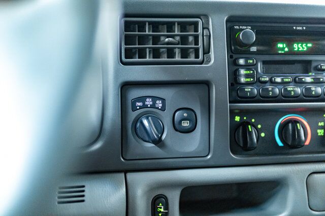 2003 Ford Excursion 4x4 XLT PSeat Winch Red Deer AB