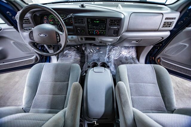 2003 Ford Excursion 4x4 XLT PSeat Winch Red Deer AB