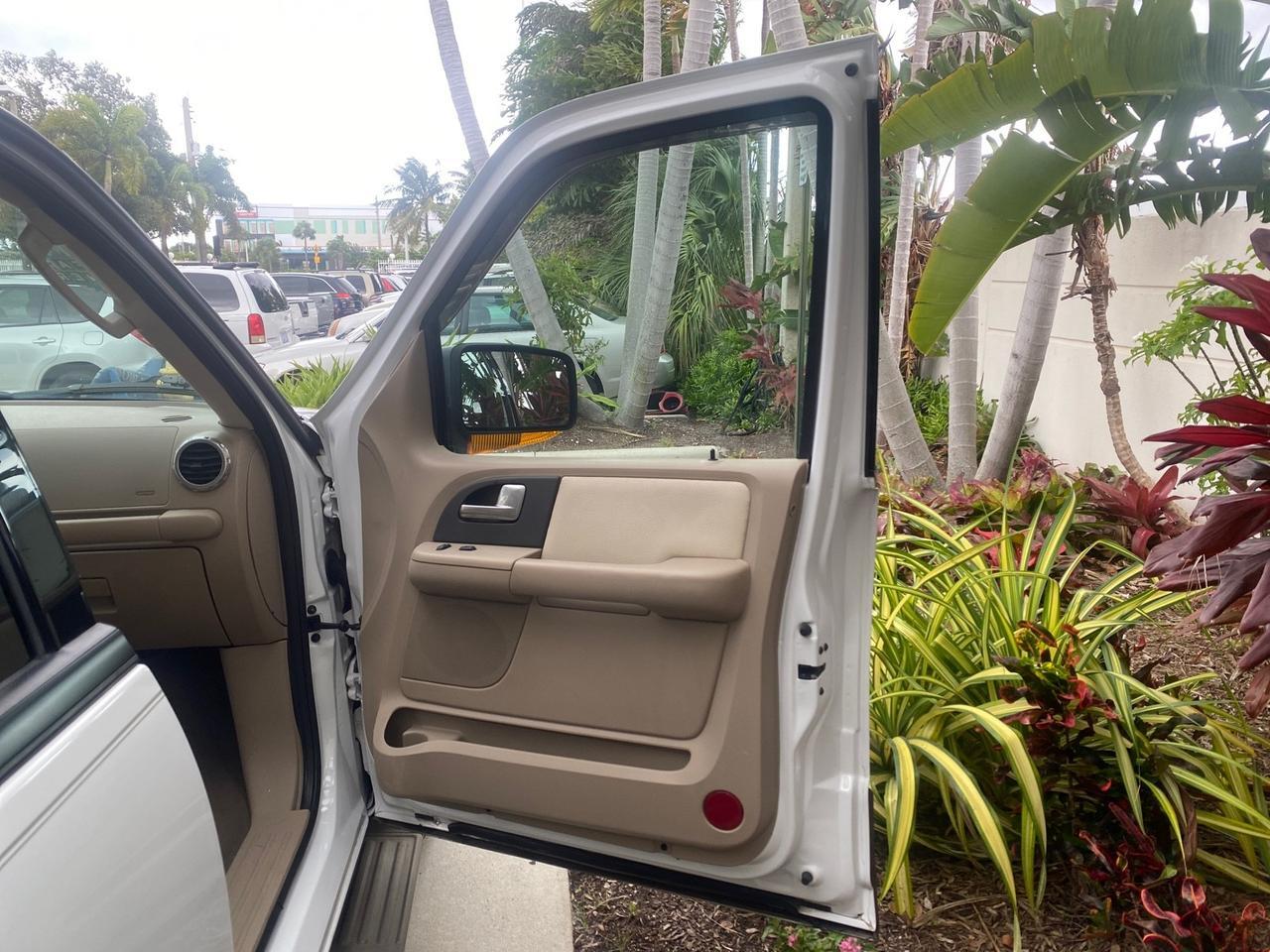 2003 Ford Expedition Eddie Bauer 1 OWNER Pompano Beach FL