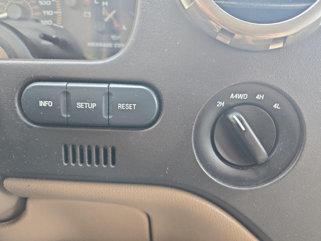 2003 Ford Expedition Eddie Bauer West Burlington IA