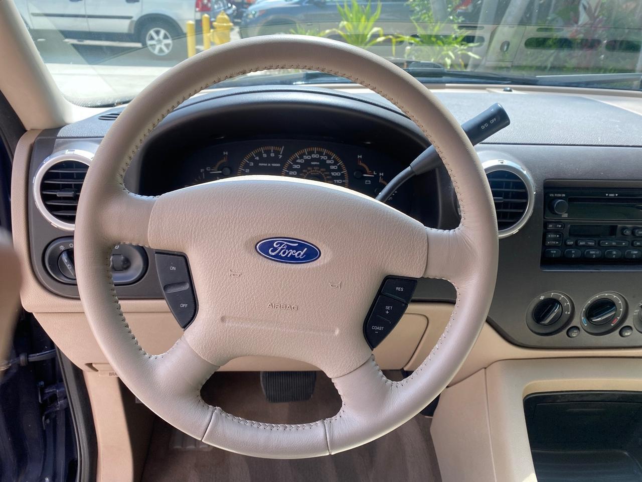 2003 Ford Expedition LEATHER XLT LOW MILES 55,801 1 OWNER Pompano Beach FL