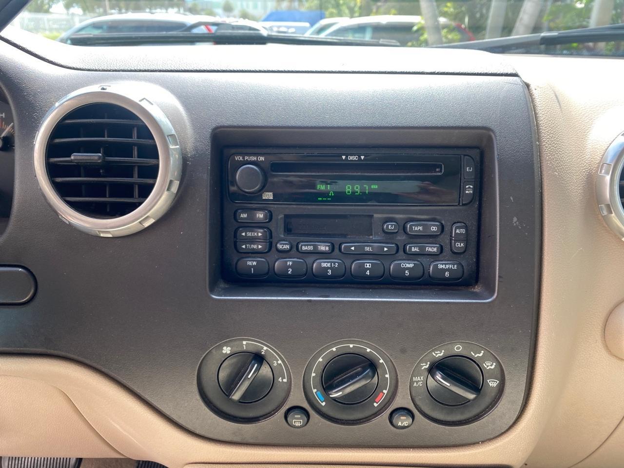 2003 Ford Expedition LEATHER XLT LOW MILES 55,801 1 OWNER Pompano Beach FL