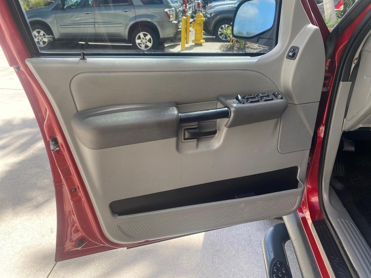 2003 Ford Explorer Sport Trac XLT LOW MILES 59,213 Pompano Beach FL