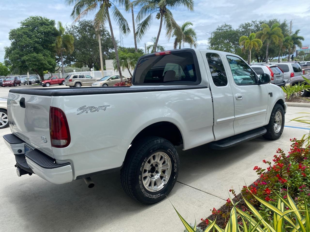2003 Ford F-150 XLT SPORT LOW MILES 70,700 1 OWNER Pompano Beach FL