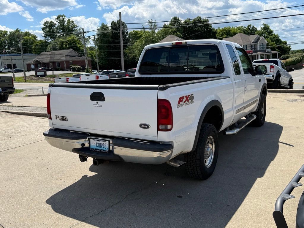 2003 Ford F-250SD Crestwood KY