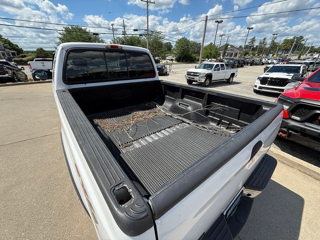 2003 Ford F-250SD Crestwood KY