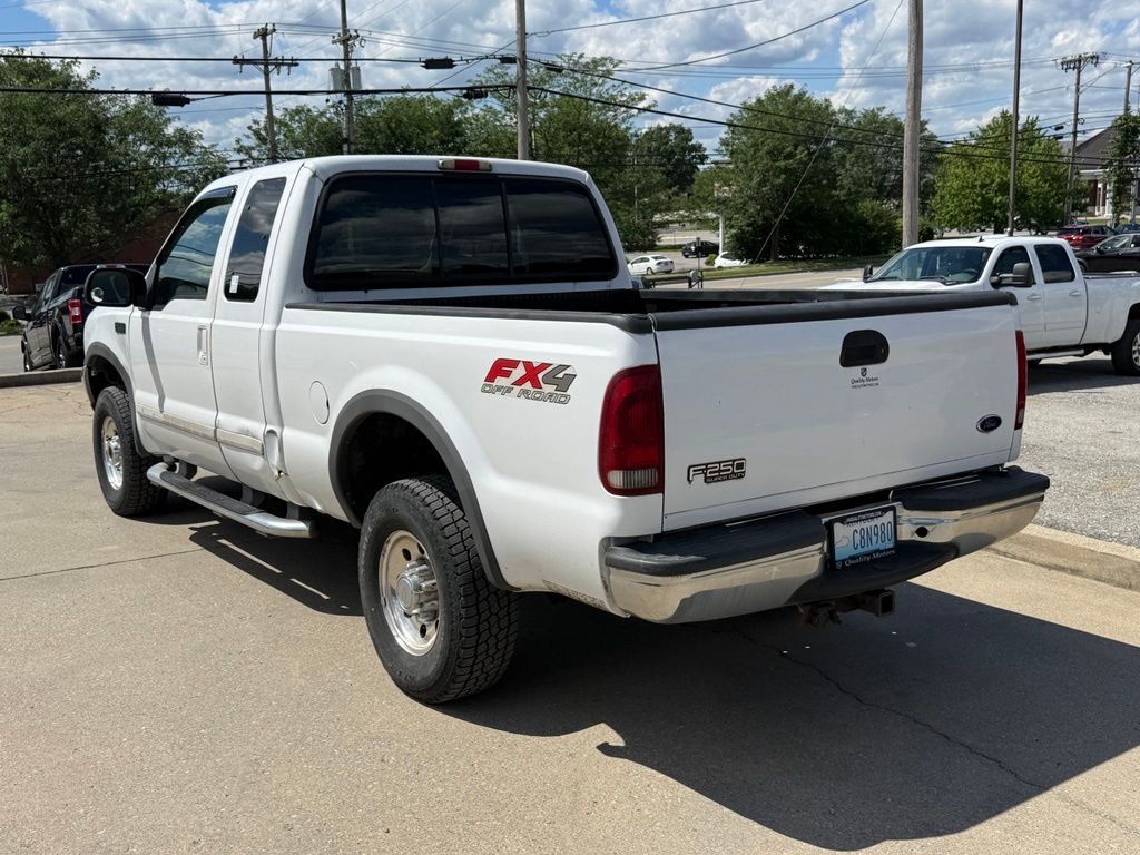 2003 Ford F-250SD Crestwood KY