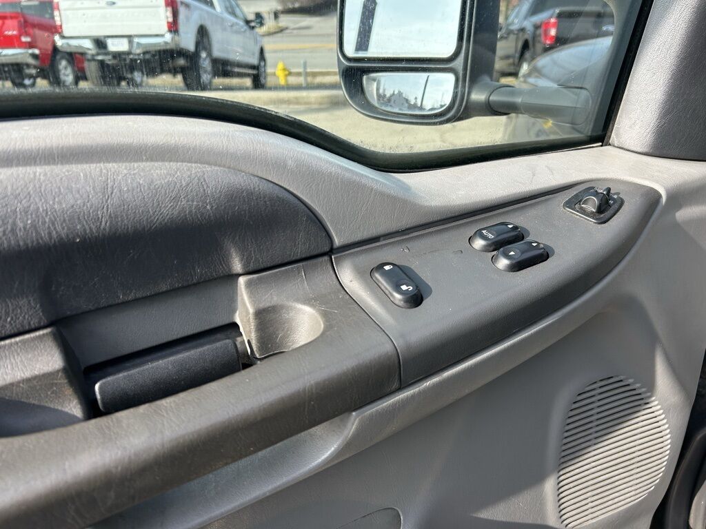 2003 Ford F-250SD XL Crestwood KY