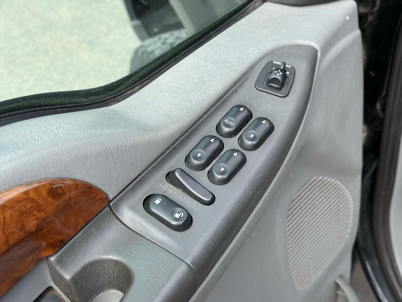 2003 Ford F-350SD Lariat Crestwood KY